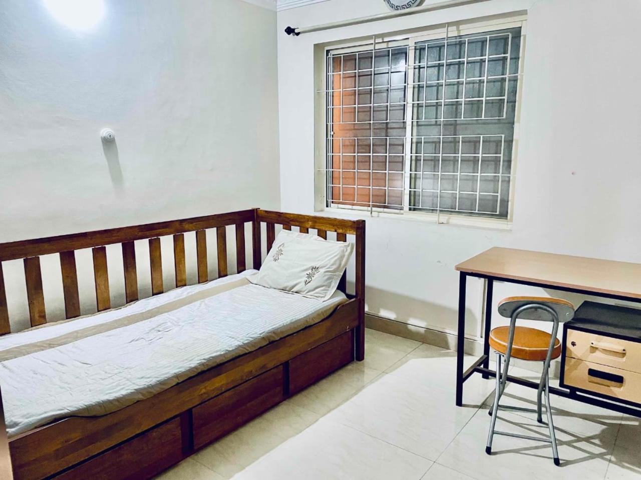 Shanthi Home Stay Puttaparthi Ngoại thất bức ảnh