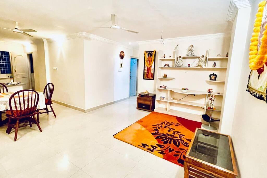 Shanthi Home Stay Puttaparthi Ngoại thất bức ảnh